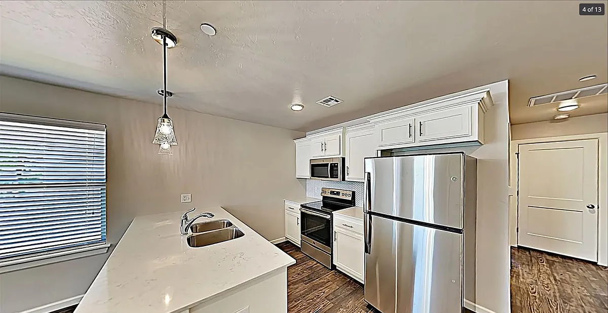 Building Photo - 403 Summit Ridge Dr