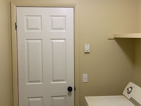 4th image of 818 Spencer St #2