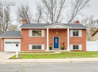 3909 Ellston Pl, Colorado Springs, CO 80907
