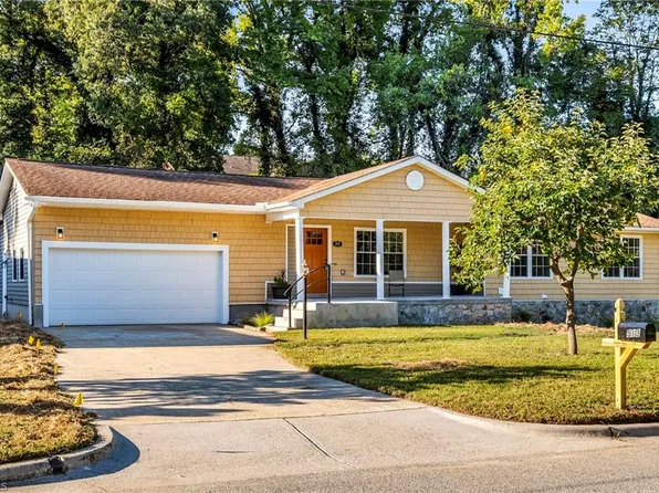 513 Sherbrook Dr, High Point, NC 27262