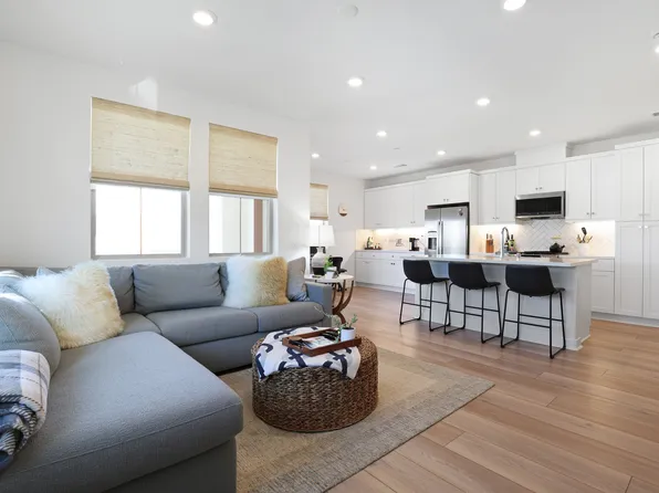 1300 Lasso Way #301, Ladera Ranch, CA 92694