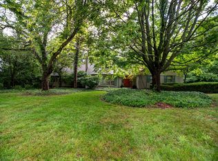 9085 N Beck Rd, Plymouth, MI 48170