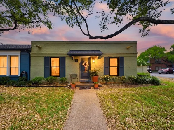 22 Lake Shore Dr, Corpus Christi, TX 78413