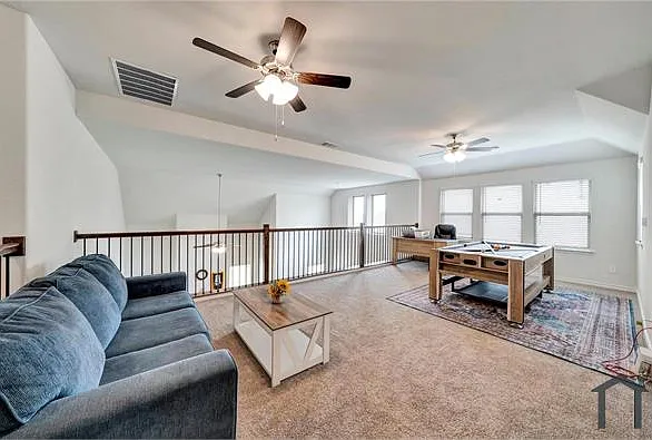 10332 Fall Brook Dr — Photo 10