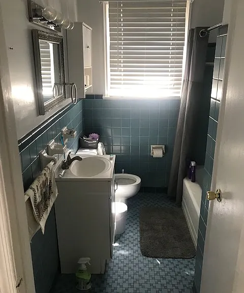 Bathroom With closet