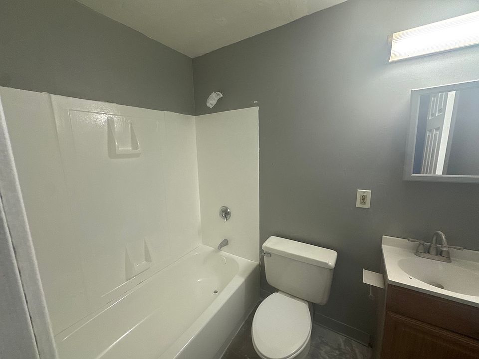 2nd image of 348 Main St #224