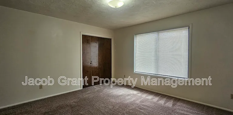 693 N Fanning Ave #699 — Photo 9