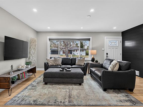 4th image of 2040 Braun Drive