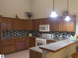 4572 Black Bear Dr, Traverse City, MI 49685