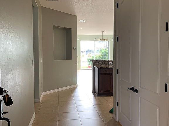 3rd image of 5687 Tamarac Dr