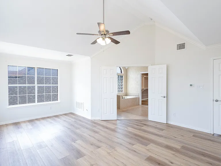 3808 Hunters Trl — Photo 18