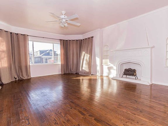4th image of 7753 S Constance Ave #1