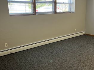 958 Manvel St APT 2, Saint Paul, MN 55114