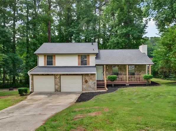 6439 Briarwood Ct, Riverdale, GA 30296