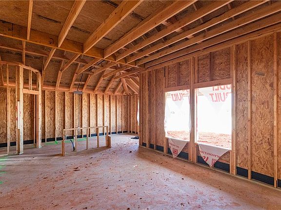 3rd image of 19009 Tarver Way
