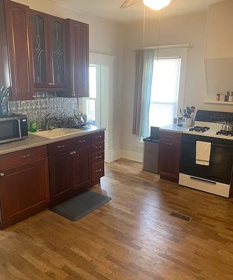 310 W Marlin St — Photo 3