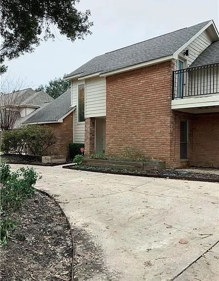 614 Ellingham Dr — Photo 21