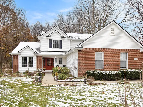 10617 Splitstone Dr E, Pinckney, MI 48169