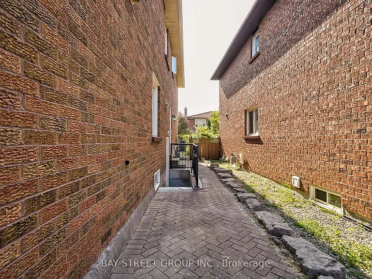 169 Killian Rd #A — Photo 3