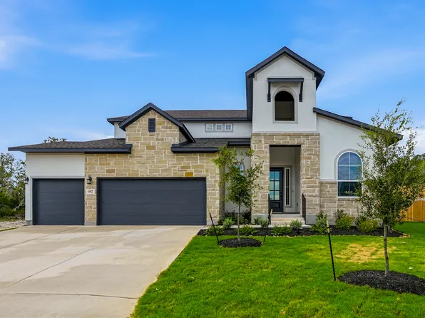 102 Kari Drive, Castroville, TX 78009