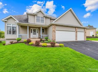 805 Doral Dr, Marengo, IL 60152