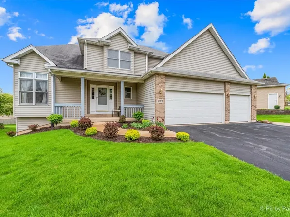 805 Doral Dr, Marengo, IL 60152