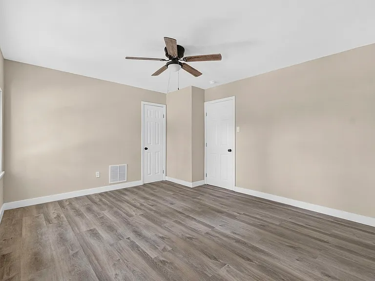 4323 Bingham Ave — Photo 20