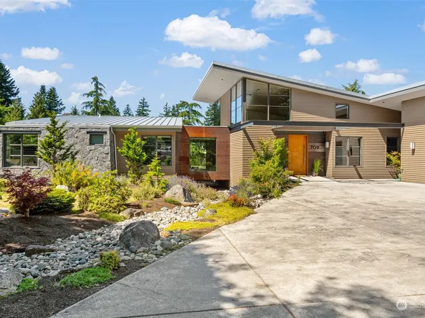 709 Linden Road, Bellingham, WA 98229