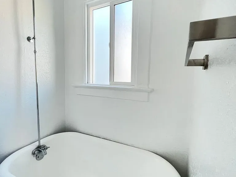 The Leo Lofts — Photo 6