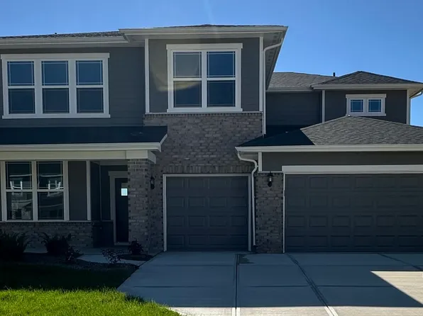 6447 Ambassador Dr, Plainfield, IN 46168