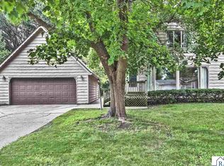 309 12th Ave NW, Waseca, MN 56093