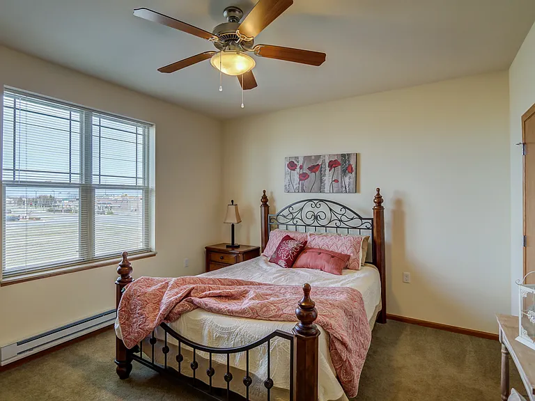 Grant- Bedroom