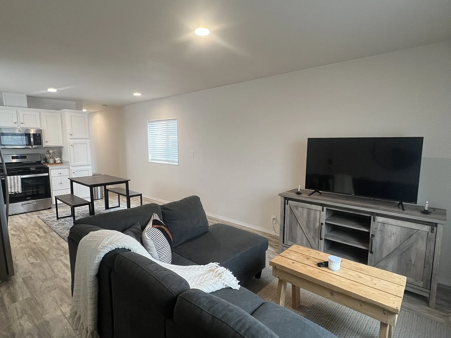 Northside Dr - Park A - 119 — Photo 1