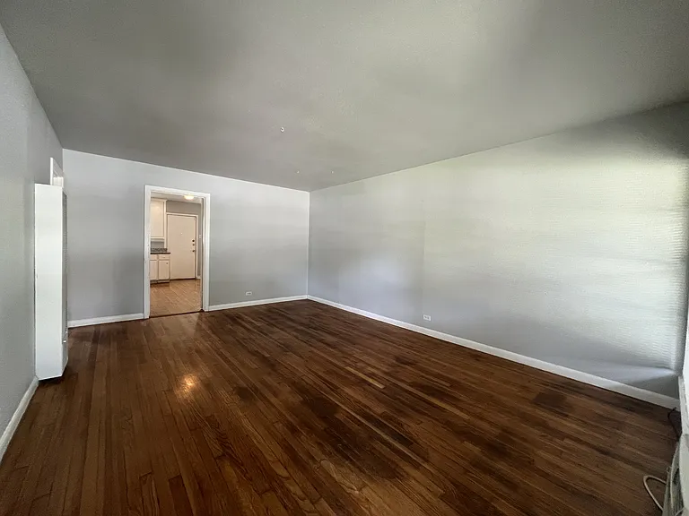 233 Arvin Dr — Photo 3