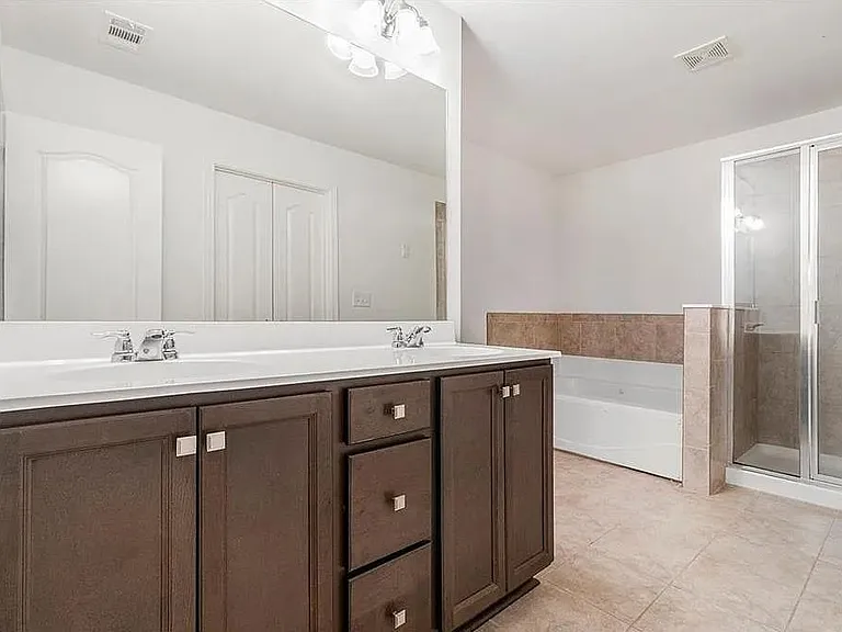 7599 Bucknell Ter — Photo 3