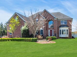 5 S Chambers Rd, Cream Ridge, NJ 08514