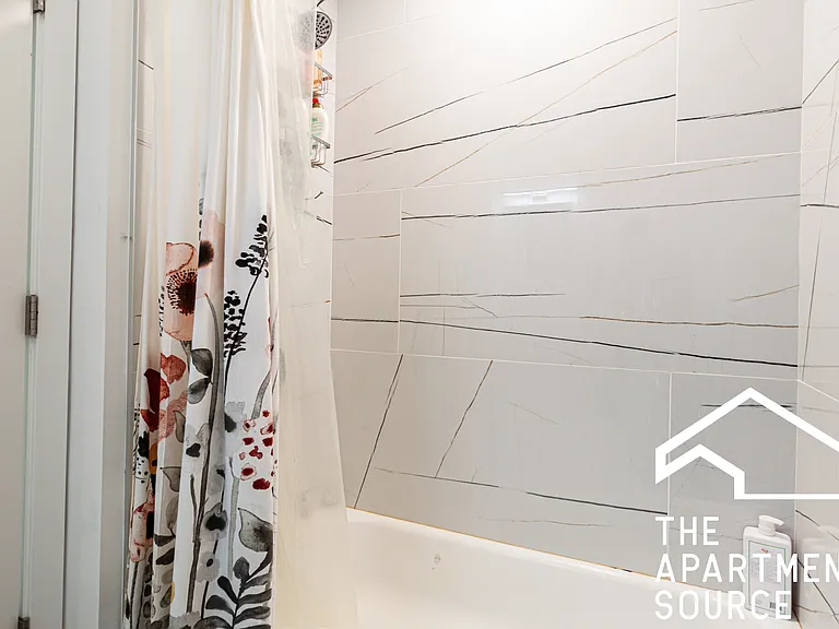 4937 N Saint Louis Ave #2S — Photo 18