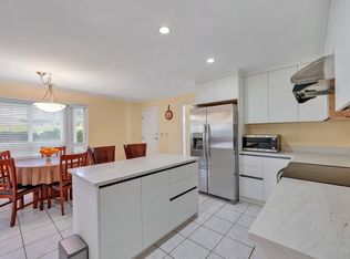 14763 31a Ave, Surrey, BC V4P 3E8