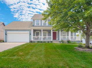 1517 Ashton Dr, Liberty, MO 64068
