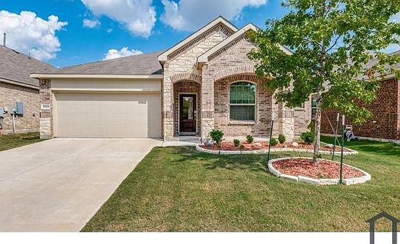 3rd image of 8424 Gray Squirrel Ln