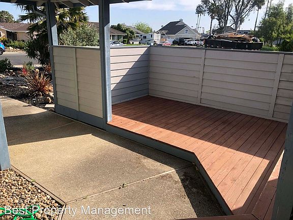 2nd image of 5270 Laguna Ct