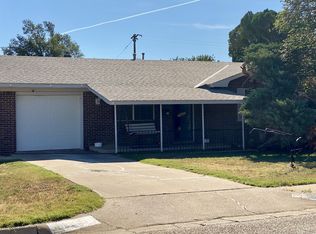 222 Spruce Ave, Dumas, TX 79029