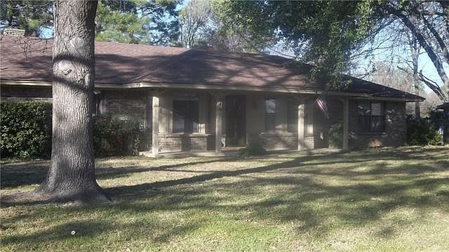 1st image of 2401 N Pleasant Cir