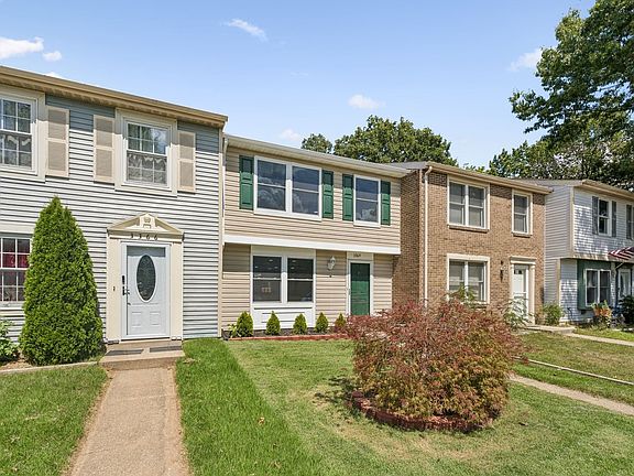 3rd image of 3364 Longbow Ct