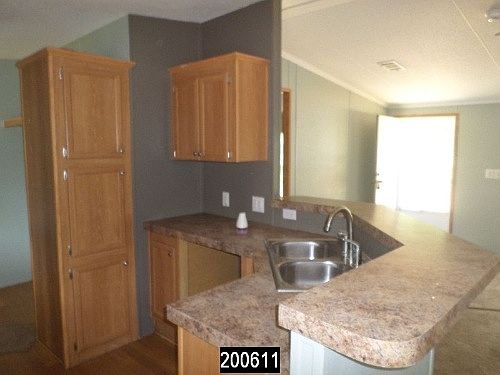 3rd image of 17 Martineck Ln