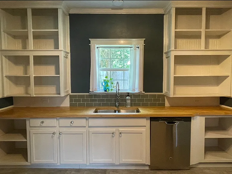 517 N 11th Ave — Photo 12