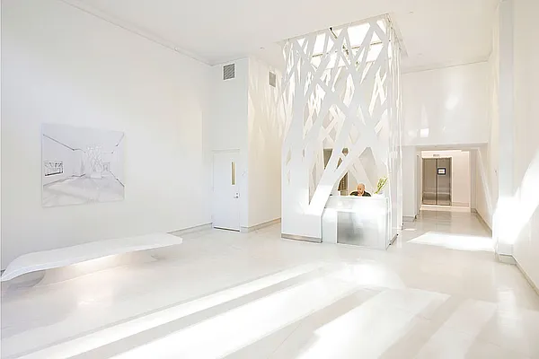 Rented by Avenue Real Estate | media 9