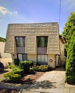 106 Vincent Ave, Staten Island, NY, 10306