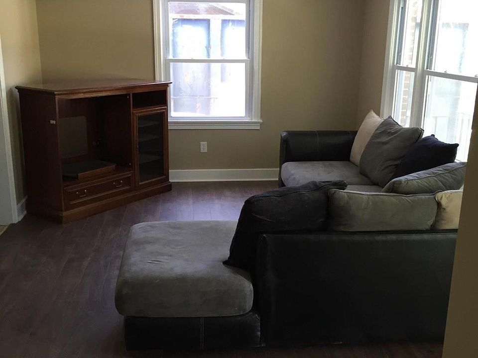 2nd image of 5438 Torgerson Ave