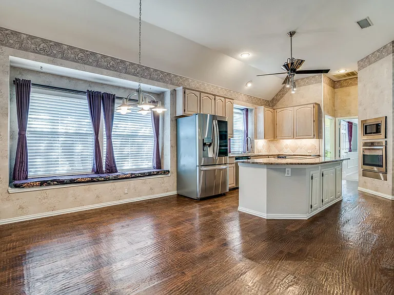 6217 Palomino Dr — Photo 13